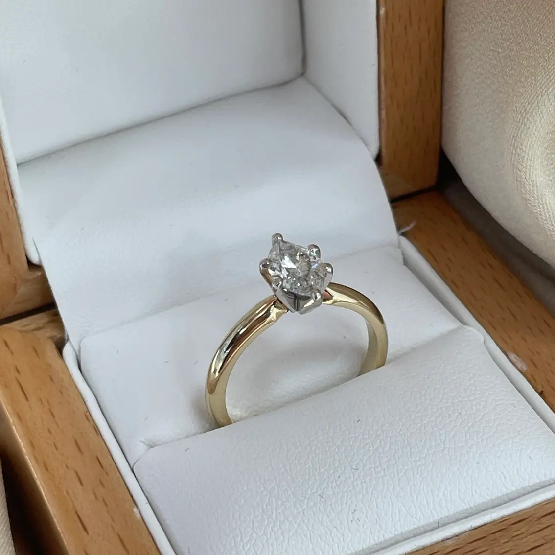 Pierścionek z Diamentem - Jubiler Kraków BigDIAMOND