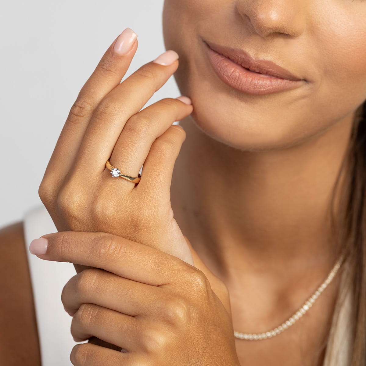 Pierścionek zaręczynowy z diamentem laboratoryjnym - żółte i białe złoto 585 - 0,30 ct - BigDIAMOND Jubiler Kraków 4 Złoty pierścionek zaręczynowy z diamentami Jubiler Kraków BigDIAMOND 1
