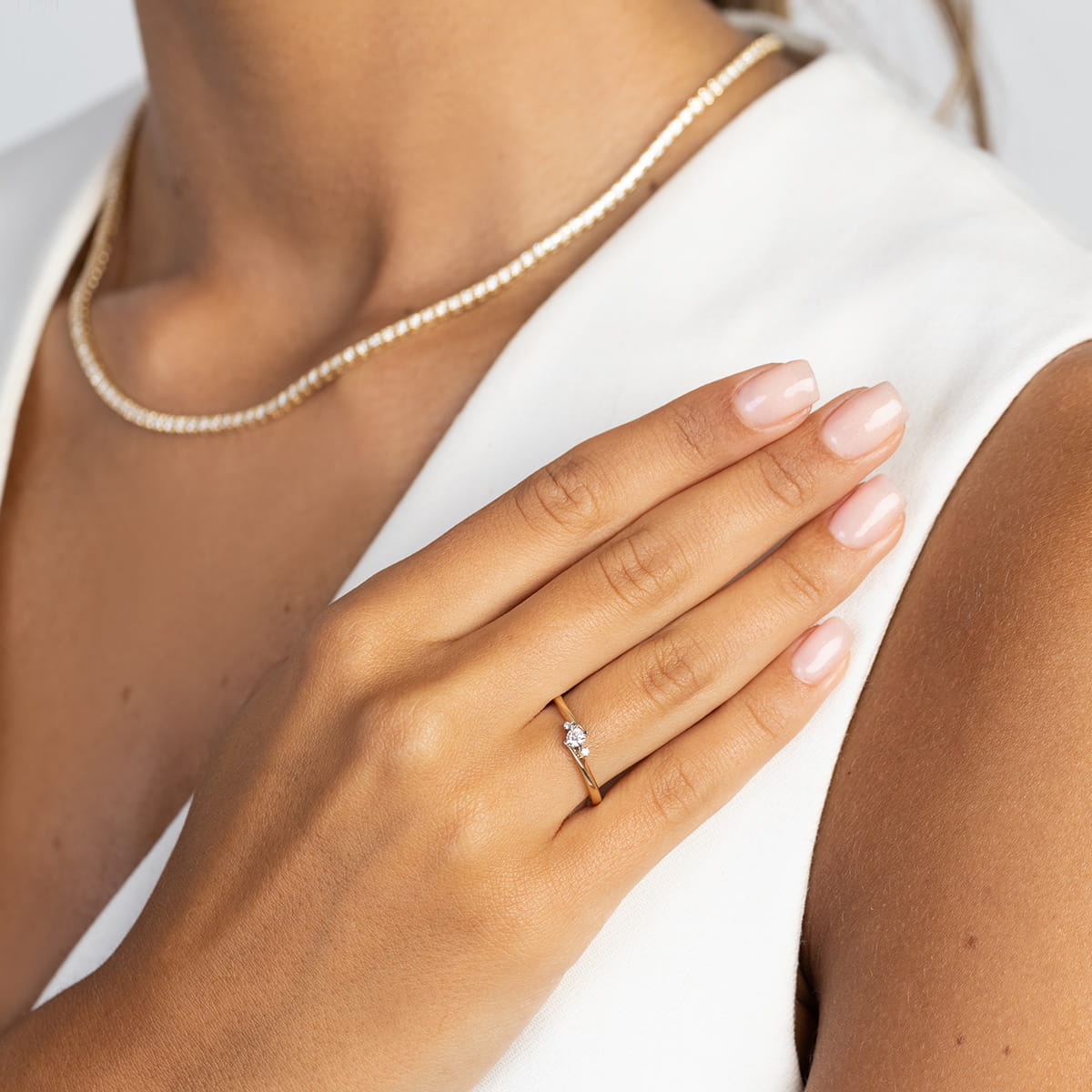 Pierścionek zaręczynowy z diamentami laboratoryjnymi - żółte lub białe złoto 585 - 0,12 ct - BigDIAMOND Jubiler Kraków 5 Złoty pierścionek zaręczynowy z diamentami laboratoryjnymi Jubiler Kraków BigDIAMOND 38