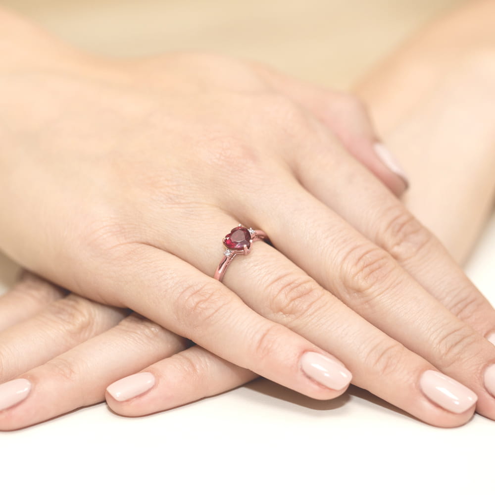 Pierścionek Rubin 1,70ct różowe złoto 4 Pierścionek Rubin 1,70ct różowe złoto - obrazek 4