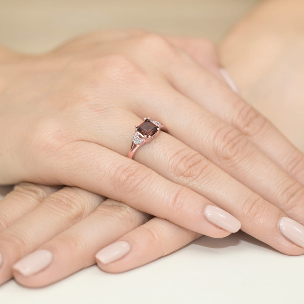 Pierścionek Granat 1,30ct różowe złoto 4 Pierścionek Granat 1,30ct różowe złoto - obrazek 4