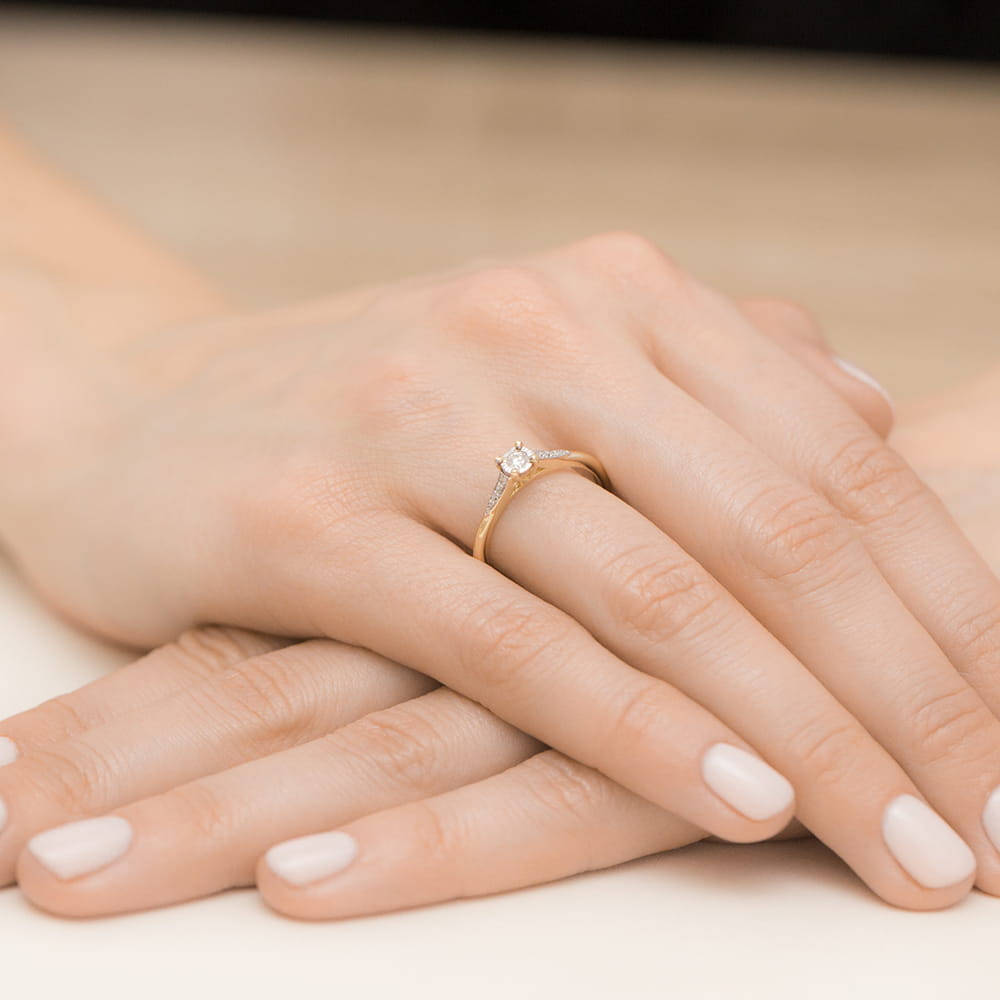 Pierścionek Diament 0,08ct żółte złoto 4 Pierścionek Diament 0,08ct żółte złoto - obrazek 4