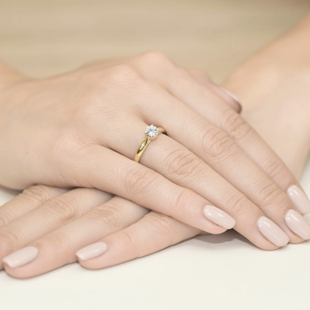 Pierścionek Biały Szafir 0,60ct żółte złoto 4 Pierścionek Biały Szafir 0,60ct żółte złoto - obrazek 4