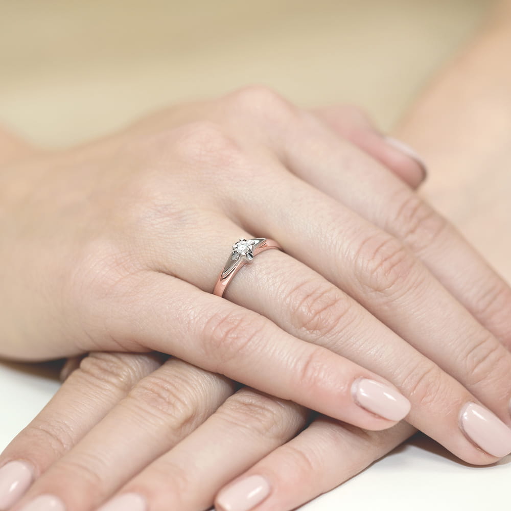 Pierścionek Diament 0,10ct różowe złoto 4 Pierścionek Diament 0,10ct różowe złoto - obrazek 4