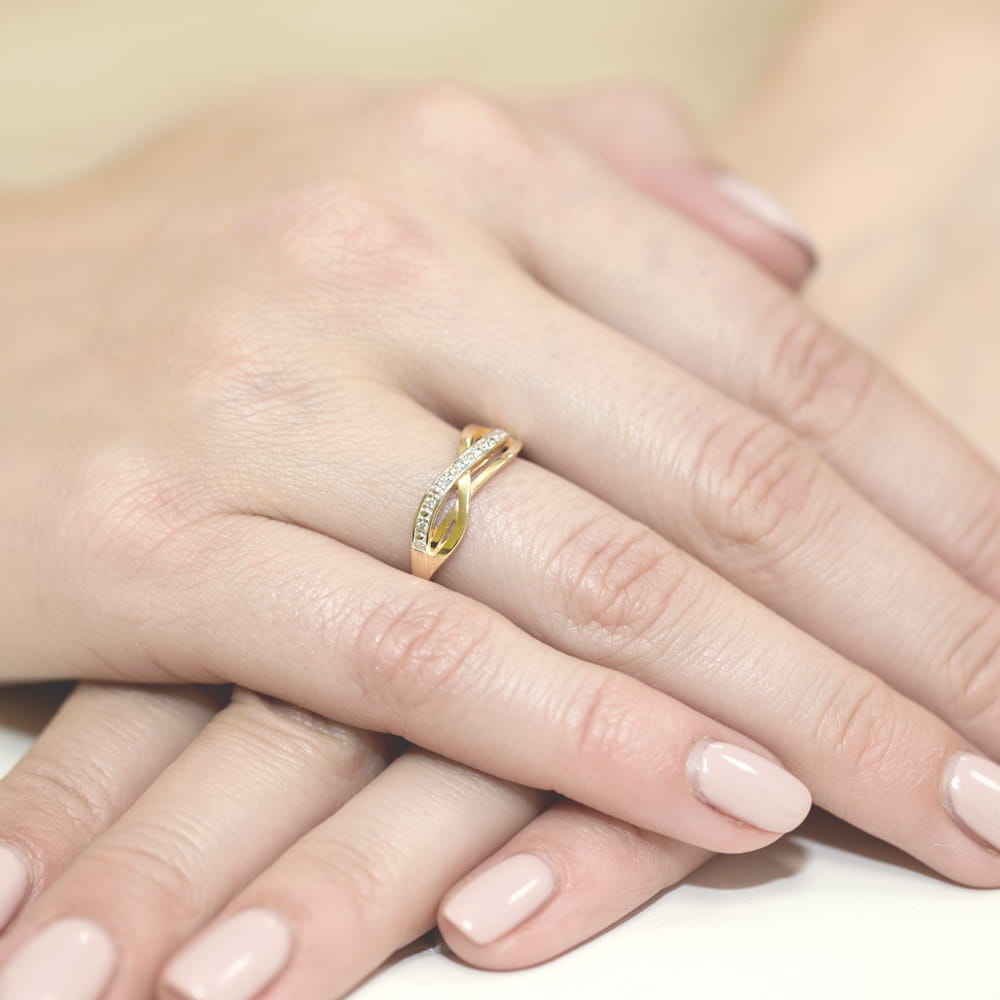 Pierścionek z diamentami żółte złoto 4 Pierścionek z diamentami żółte złoto - obrazek 4