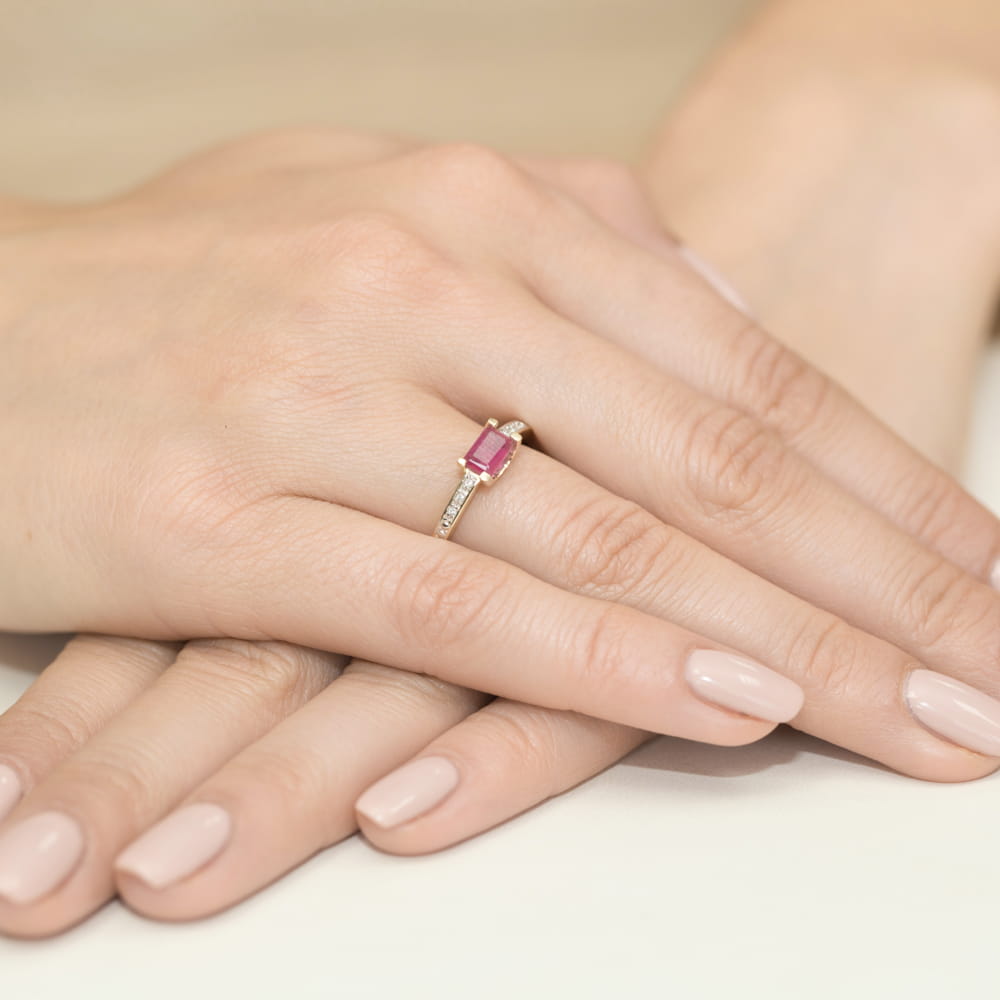 Pierścionek Rubin 0,80ct żółte złoto 4 Pierścionek Rubin 0,80ct żółte złoto - obrazek 4