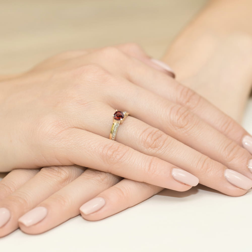 Pierścionek Granat 0,60ct żółte złoto 4 Pierścionek Granat 0,60ct żółte złoto - obrazek 4