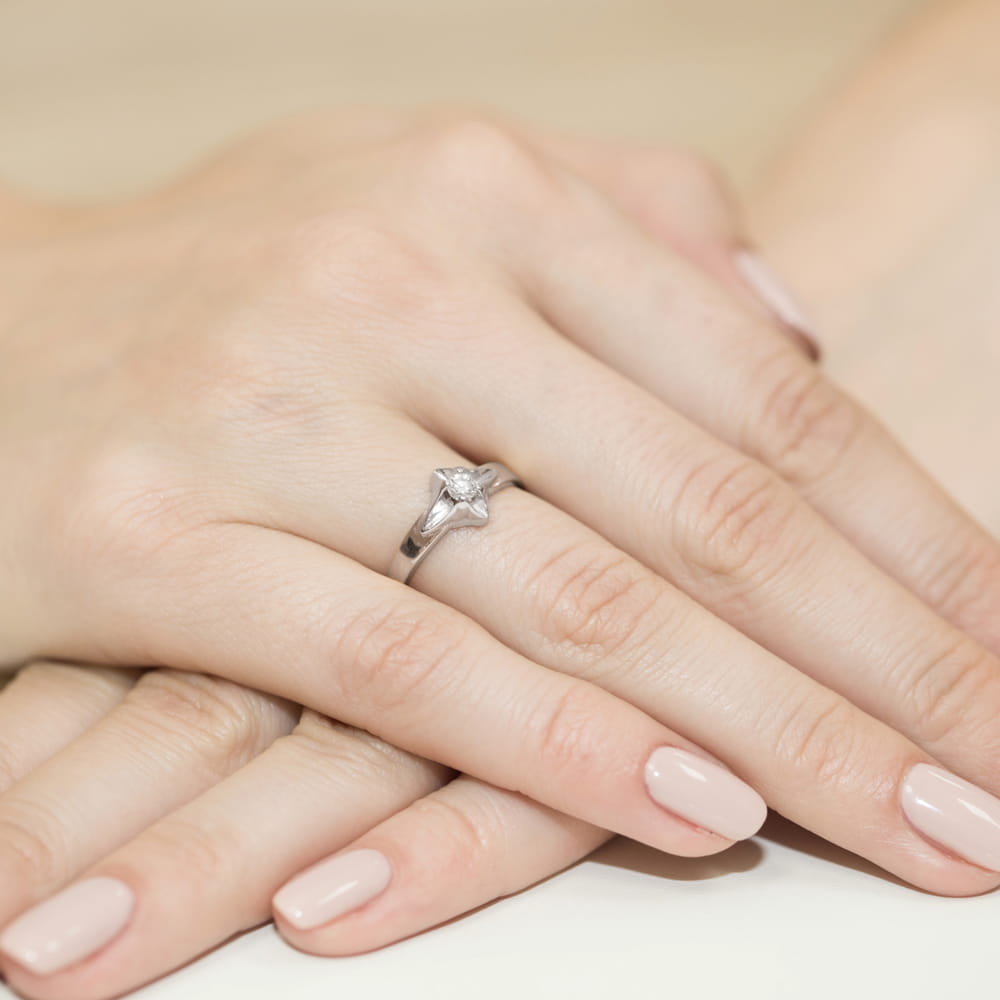 Pierścionek Diament 0,12ct białe złoto 4 Pierścionek Diament 0,12ct białe złoto - obrazek 4