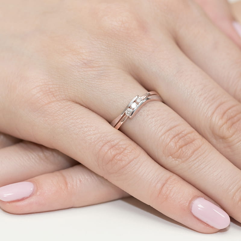 Pierścionek z diamentami różowe złoto 4 Pierścionek z diamentami różowe złoto - obrazek 4