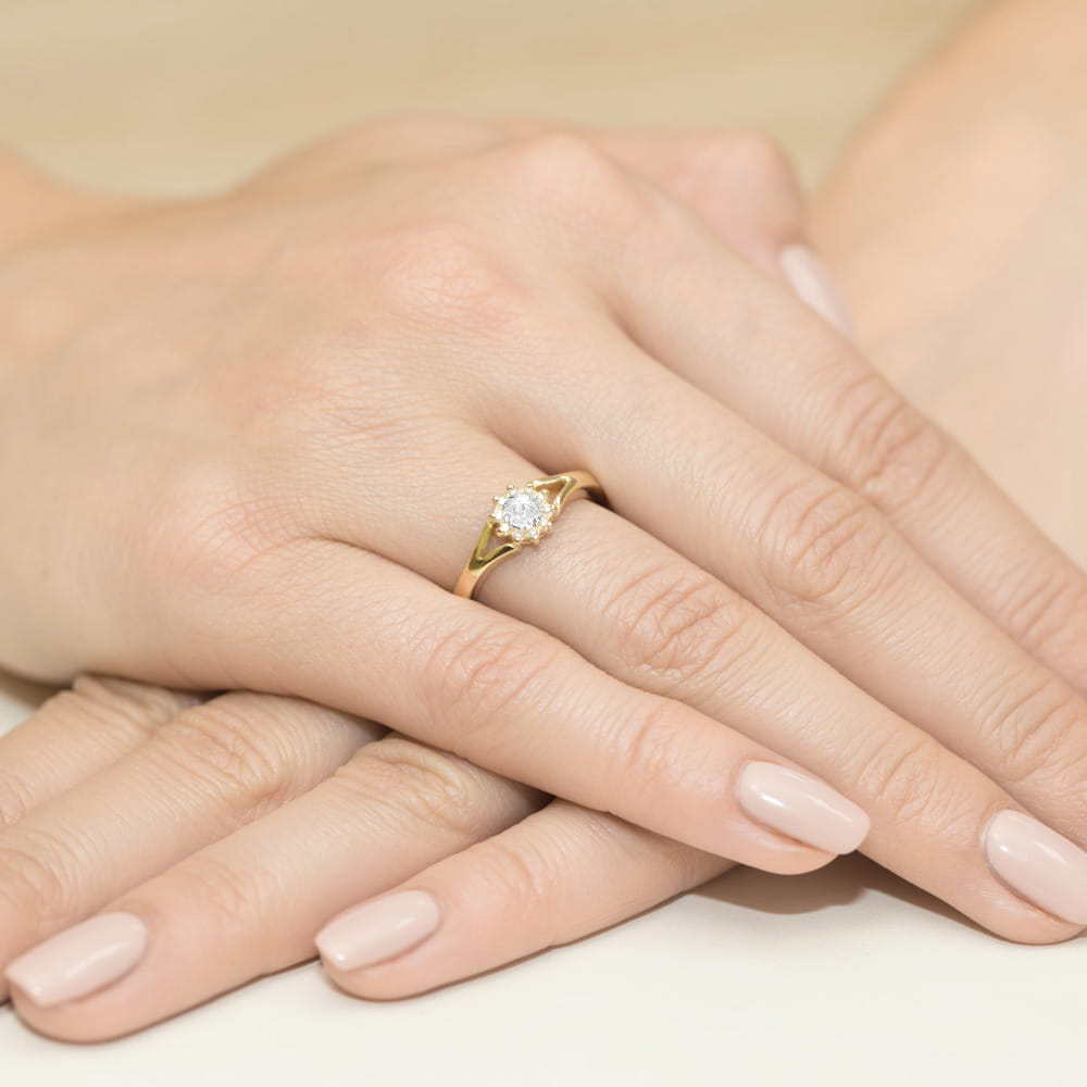 Pierścionek Diament 0,10ct żółte złoto 4 Pierścionek Diament 0,10ct żółte złoto - obrazek 4