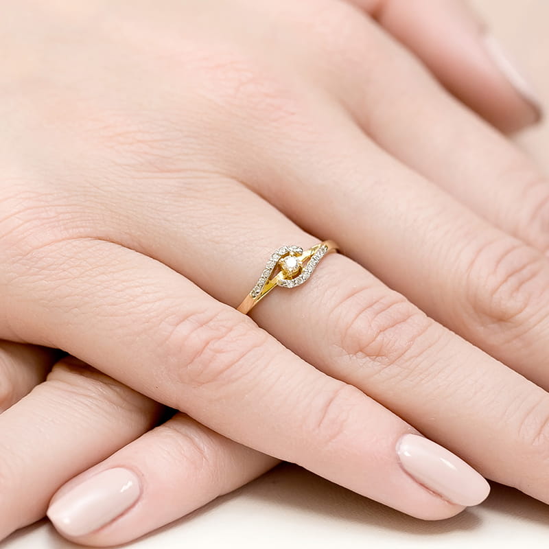Pierścionek Diament 0,04ct żółte złoto 4 Pierścionek Diament 0,04ct żółte złoto - obrazek 4