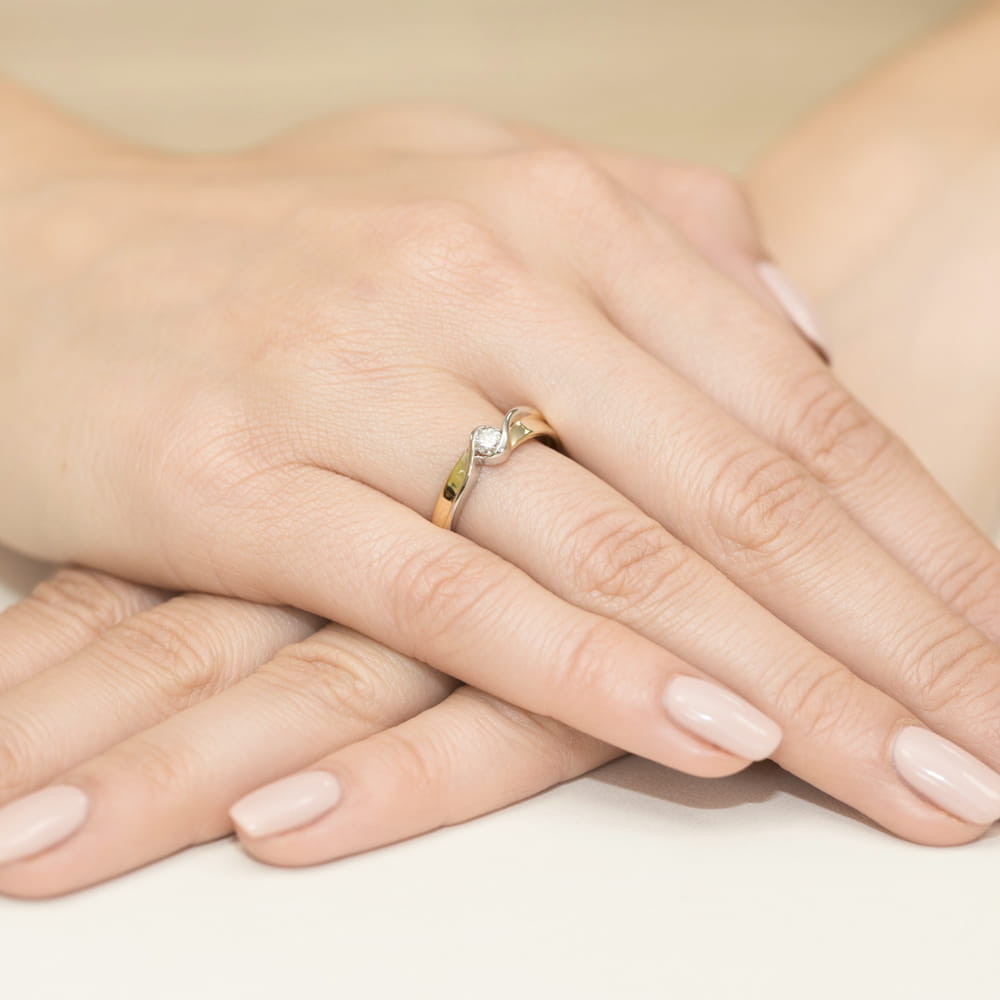 Pierścionek Diament 0,15ct żółte złoto 4 Pierścionek Diament 0,15ct żółte złoto - obrazek 4