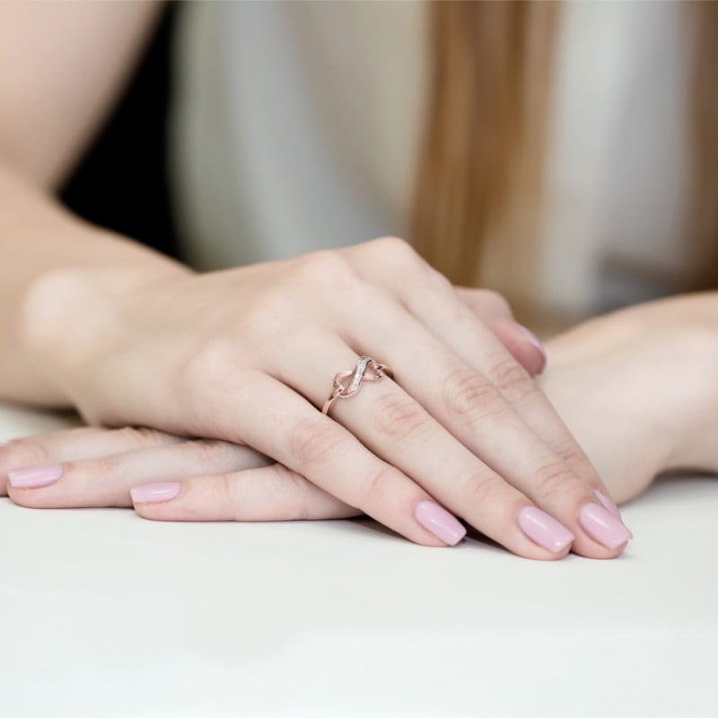 Pierścionek z diamentami różowe złoto 4 Pierścionek z diamentami różowe złoto - obrazek 4