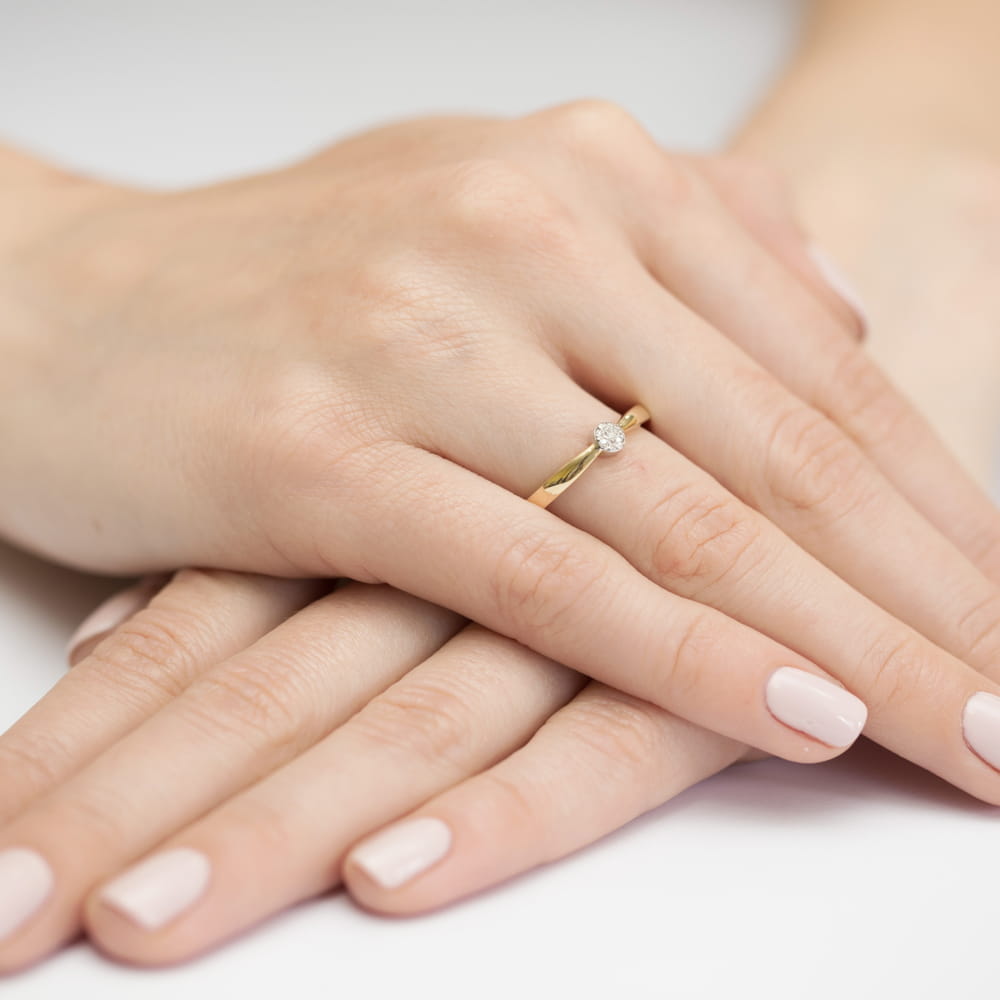Pierścionek Diament 0,04ct żółte złoto 4 Pierścionek Diament 0,04ct żółte złoto - obrazek 4