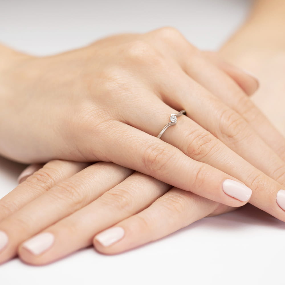 Pierścionek Diament 0,09ct białe złoto 4 Pierścionek Diament 0,09ct białe złoto - obrazek 4