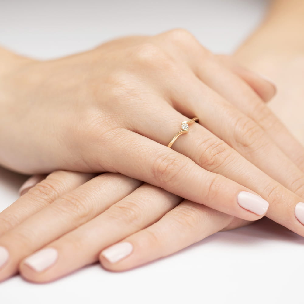 Pierścionek Diament 0,09ct żółte złoto 4 Pierścionek Diament 0,09ct żółte złoto - obrazek 4
