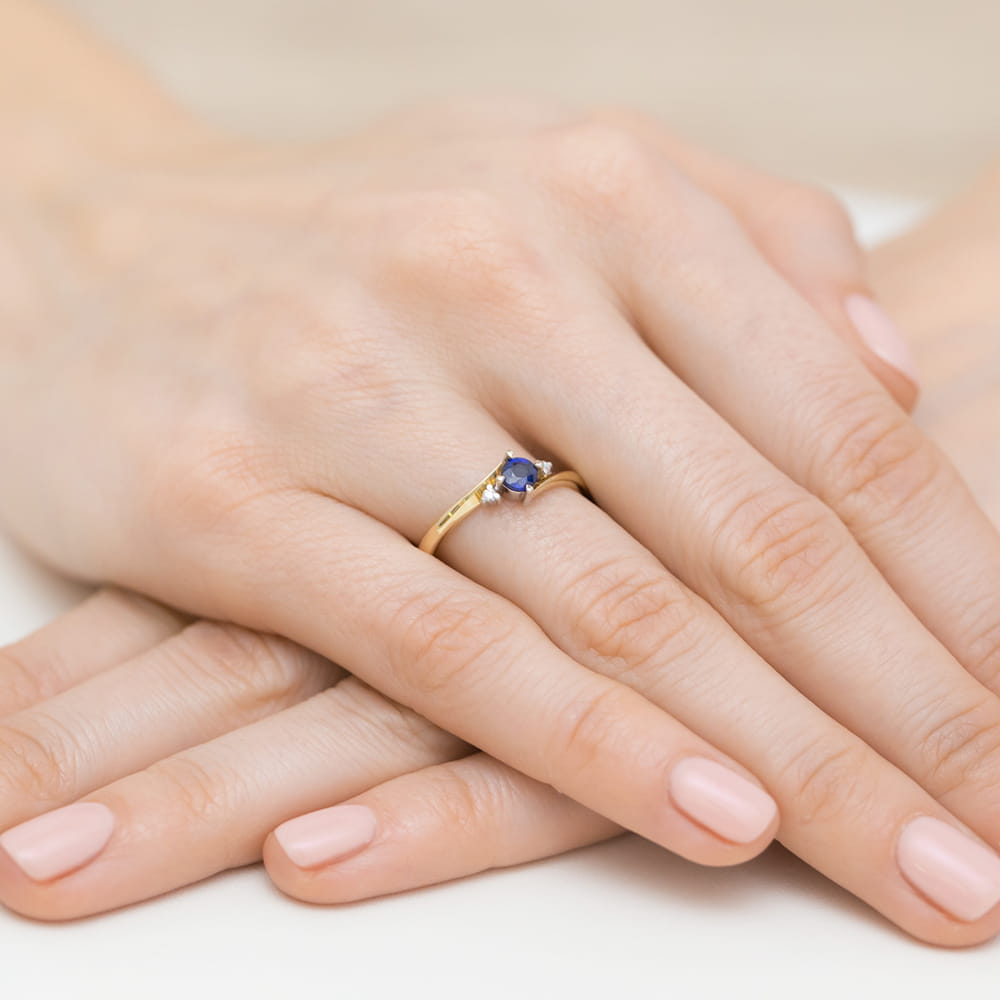 Pierścionek Szafir 0,30ct żółte złoto 4 Pierścionek Szafir 0,30ct żółte złoto - obrazek 4