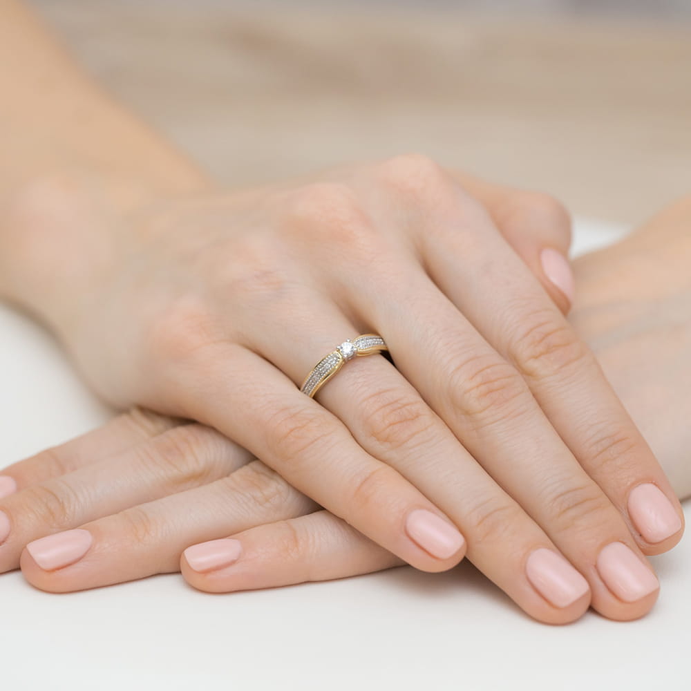 Pierścionek Diament 0,08ct żółte złoto 4 Pierścionek Diament 0,08ct żółte złoto - obrazek 4
