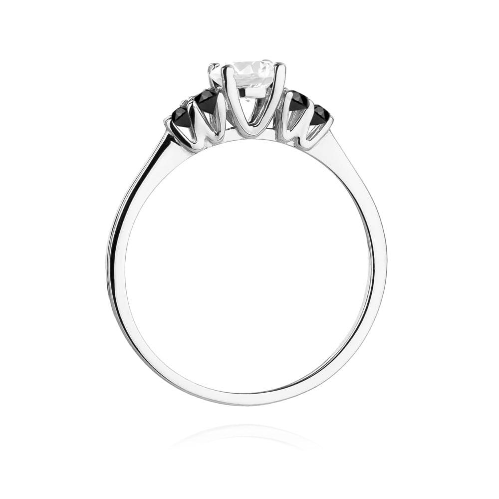 Pierścionek Biały Szafir 0,60ct białe złoto 3 Pierścionek Biały Szafir 0,60ct białe złoto - obrazek 3