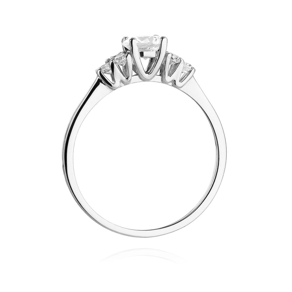 Pierścionek Biały Szafir 0,60ct białe złoto 3 Pierścionek Biały Szafir 0,60ct białe złoto - obrazek 3
