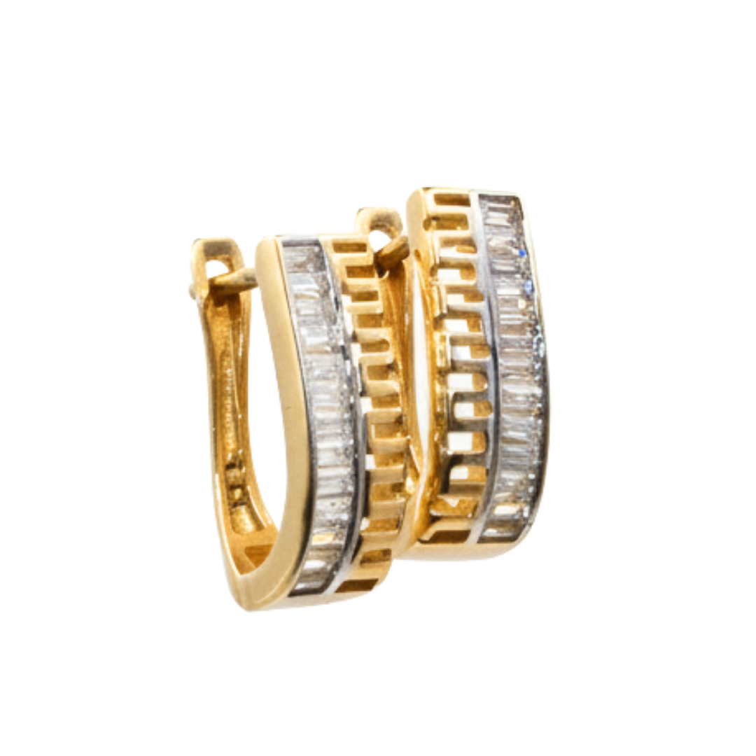 Złote kolczyki (2,72g) z cyrkoniami baguette – eleganckie dwurzędowe | BigDIAMOND Kraków 3 Złote kolczyki (2,72g) z cyrkoniami baguette – eleganckie dwurzędowe | BigDIAMOND Kraków - obrazek 3